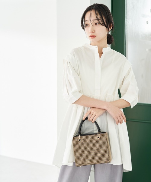 VIS（ビス）の「ストライプ/無地タイプライターチュニックブラウス（シャツ/ブラウス・レディース・ブラック/ホワイト/ベージュ系その他/ブルー系その他4/ピンク/ホワイト系その他・FREE）」の19枚目の写真