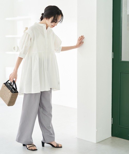 VIS（ビス）の「ストライプ/無地タイプライターチュニックブラウス（シャツ/ブラウス・レディース・ブラック/ホワイト/ベージュ系その他/ブルー系その他4/ピンク/ホワイト系その他・FREE）」の17枚目の写真