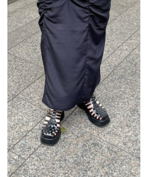 MOUSSY（マウジー）の「GURKHA WEDGE ミュール（サンダル・レディース・ブラック/イエロー・MEDIUM/SMALL/LARGE）」の18枚目の写真