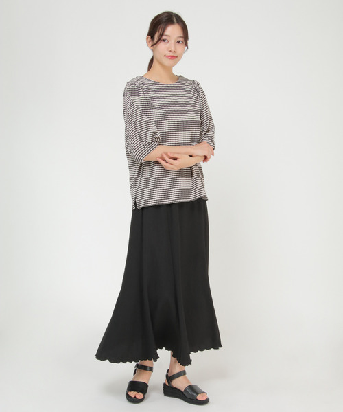 LBC(エルビーシー)の「楊柳Tブラウス(Tシャツ/カットソー・レディース・ブラック/ダークグリーン/ブラウン/オレンジ・M/L)」の7枚目の写真