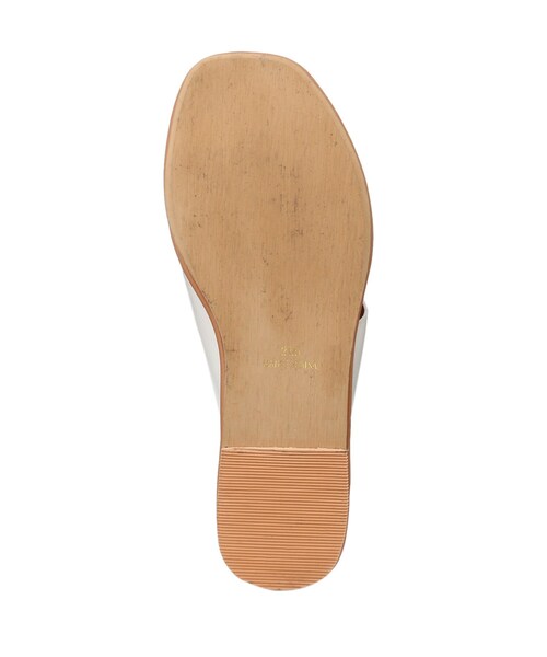 DRESKIP(ドレスキップ)の「◆ペタンコトングサンダル(サンダル・レディース・ブラック/アイボリー・45/35)」の7枚目の写真