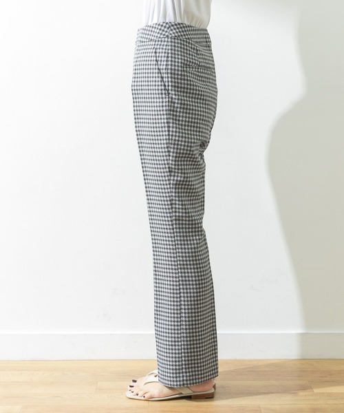 URBAN RESEARCH（アーバンリサーチ）の「ミニギンガムチェックパンツ（その他パンツ・レディース・グリーン/ネイビー・38/36）」の16枚目の写真