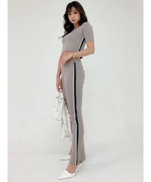 GYDA（ジェイダ）の「【セットアップ着用可】サイドライン ハーフスリーブニットトップス（ニット/セーター・レディース・ブラック/ピンク/グリーン・FREE）」の17枚目の写真