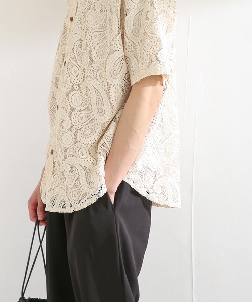 SENSE OF PLACE by URBAN RESEARCH（センスオブプレイスバイアーバンリサーチ）の「『ユニセックス』ペイズリーレースシャツ(5分袖)（シャツ/ブラウス・メンズ・アイボリー/チャコールグレー・MEDIUM/LARGE）」の5枚目の写真