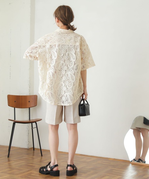 SENSE OF PLACE by URBAN RESEARCH（センスオブプレイスバイアーバンリサーチ）の「『ユニセックス』ペイズリーレースシャツ(5分袖)（シャツ/ブラウス・メンズ・アイボリー/チャコールグレー・MEDIUM/LARGE）」の13枚目の写真