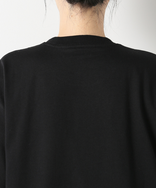 Carhartt WIP（カーハートダブリューアイピー）の「CARHARTT WIP S/S SPIRIT T-SHIRT（Tシャツ/カットソー・レディース・ホワイト/ブラック/パープル・SMALL/MEDIUM/X-SMALL）」の12枚目の写真