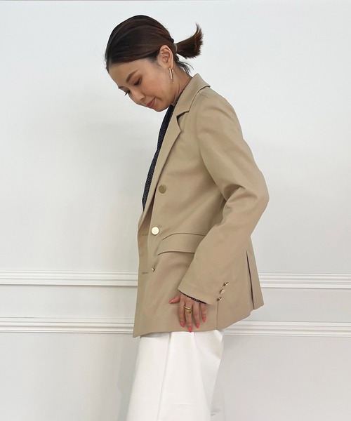 INED CLARO(イネドクラロ)の「リフラスクダブルジャケット(テーラードジャケット・レディース・ネイビー/ベージュ・フリー)」の21枚目の写真