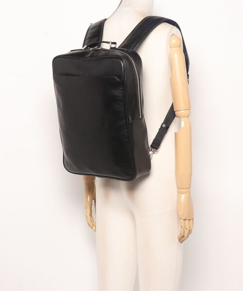 CROWDED CLOSET（クラウデッドクローゼット）の「【SEEKER(シーカー)】ベジタブルタンニンレザー バックパック（バックパック/リュック・メンズ・ブラック・FREE）」の3枚目の写真