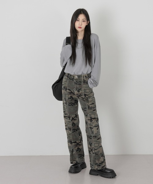 FOLLOWIN（フォロウィン）の「ポイントポケット巾着クロスバッグ（ショルダーバッグ・レディース・ブラック/ベージュ/グリーン・ONE SIZE）」の13枚目の写真