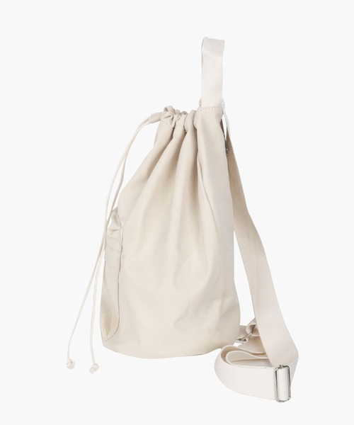 FOLLOWIN（フォロウィン）の「ポイントポケット巾着クロスバッグ（ショルダーバッグ・レディース・ブラック/ベージュ/グリーン・ONE SIZE）」の9枚目の写真