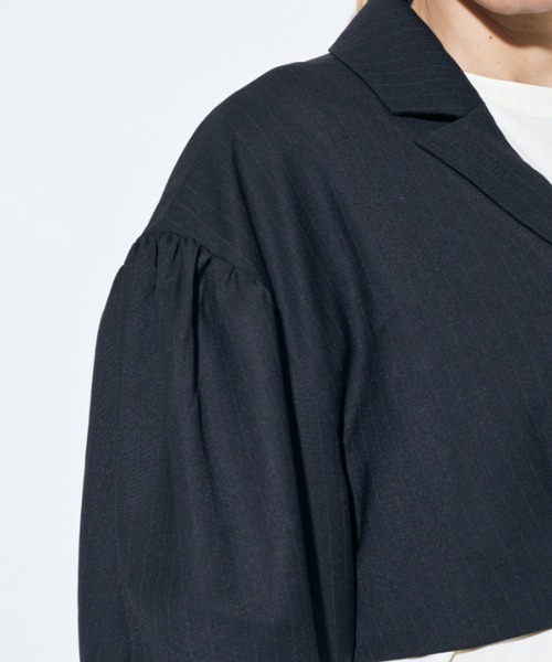 Solace（ソレイス）の「ピンストライプショートテーラードジャケット（テーラードジャケット・レディース・ベージュ/ブラック・FREE）」の11枚目の写真