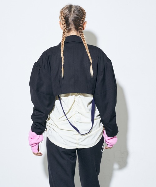 Solace（ソレイス）の「ピンストライプショートテーラードジャケット（テーラードジャケット・レディース・ベージュ/ブラック・FREE）」の14枚目の写真