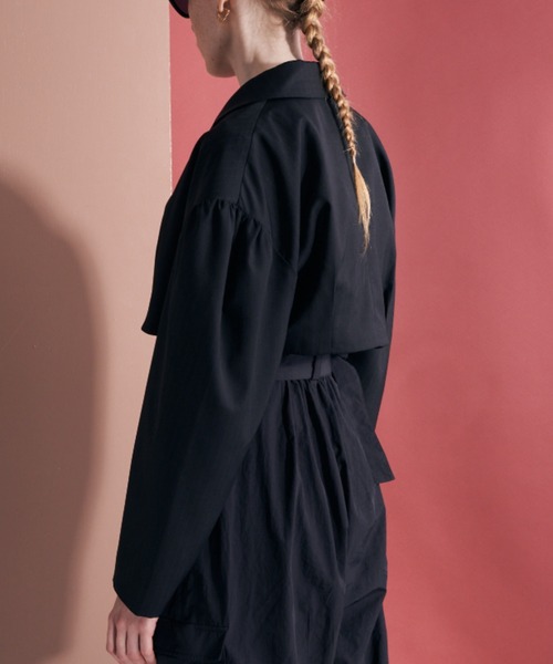 Solace（ソレイス）の「ピンストライプショートテーラードジャケット（テーラードジャケット・レディース・ベージュ/ブラック・FREE）」の6枚目の写真