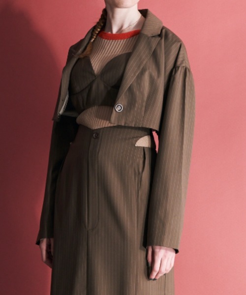 Solace（ソレイス）の「ピンストライプショートテーラードジャケット（テーラードジャケット・レディース・ベージュ/ブラック・FREE）」の19枚目の写真