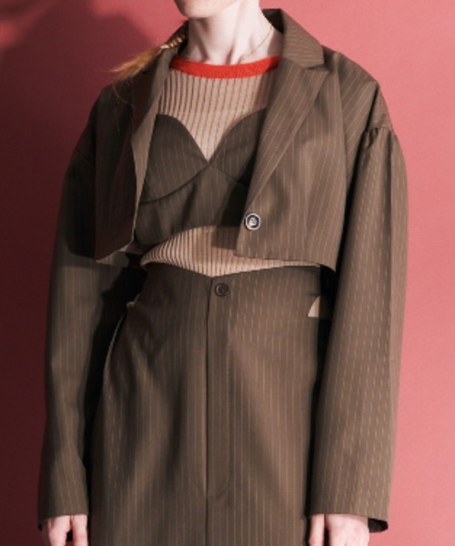 Solace（ソレイス）の「ピンストライプショートテーラードジャケット（テーラードジャケット・レディース・ベージュ/ブラック・FREE）」の20枚目の写真