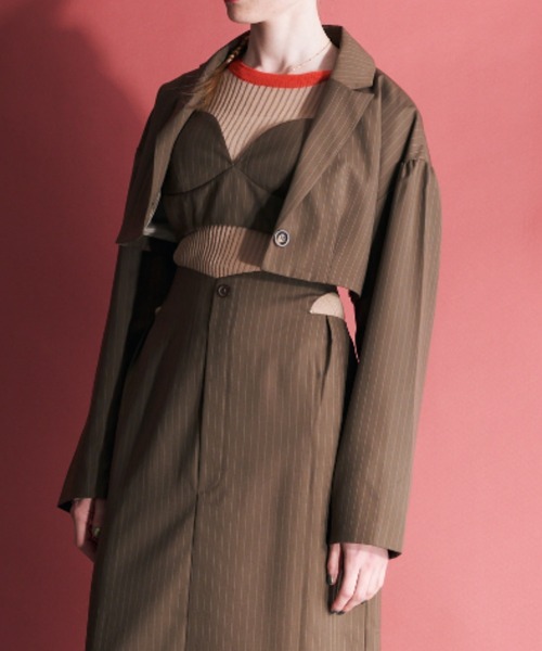 Solace（ソレイス）の「ピンストライプショートテーラードジャケット（テーラードジャケット・レディース・ベージュ/ブラック・FREE）」の22枚目の写真