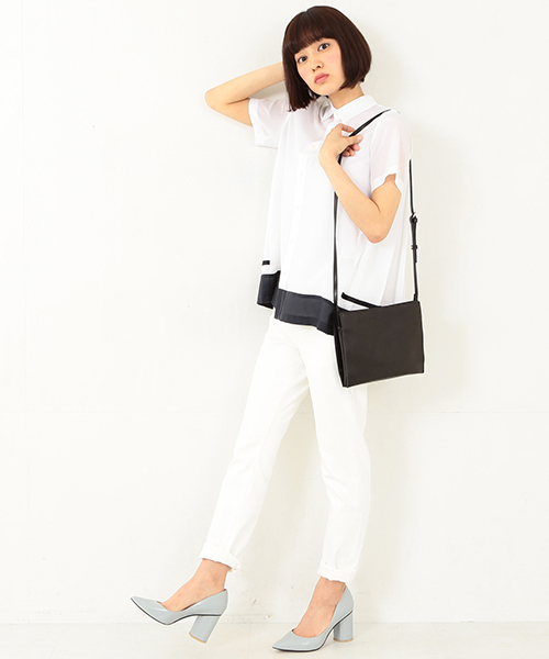 Ray BEAMS（レイビームス）の「【FUDGE5月号掲載】YAHKI / レクラングル ショルダー（ショルダーバッグ・レディース・ブラック/レッド/ナチュラル/ホワイト/ベージュ・ONE SIZE）」の15枚目の写真