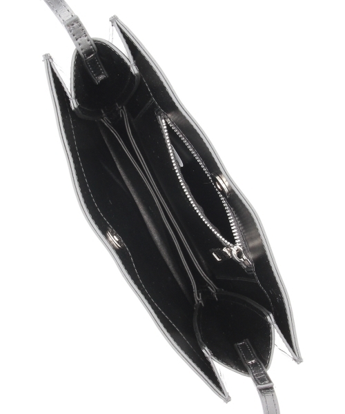 Ray BEAMS（レイビームス）の「【FUDGE5月号掲載】YAHKI / レクラングル ショルダー（ショルダーバッグ・レディース・ブラック/レッド/ナチュラル/ホワイト/ベージュ・ONE SIZE）」の7枚目の写真