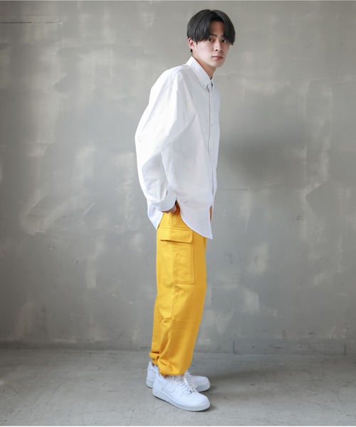 SPINNS（スピンズ）の「【4色展開】カラースウェットカーゴパンツ（カーゴパンツ・メンズ・アッシュグレー/ブラック/レッド/イエロー・M/L）」の17枚目の写真