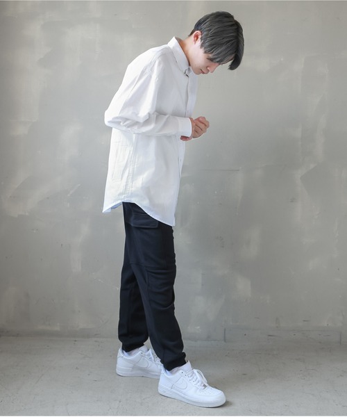 SPINNS（スピンズ）の「【4色展開】カラースウェットカーゴパンツ（カーゴパンツ・メンズ・アッシュグレー/ブラック/レッド/イエロー・M/L）」の8枚目の写真