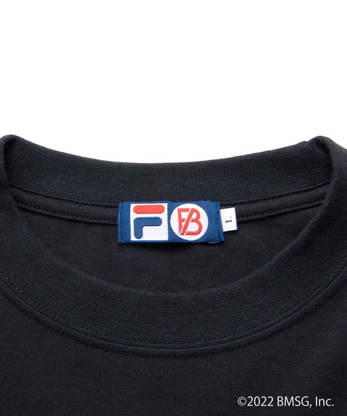 FILA（フィラ）の「FILA x BE:FIRST PRINT L/S TEE / フィラ × ビーファースト プリント ロングスリーブ ティー（Tシャツ/カットソー・レディース・ブラック/レッド/ホワイト・M/L）」の8枚目の写真
