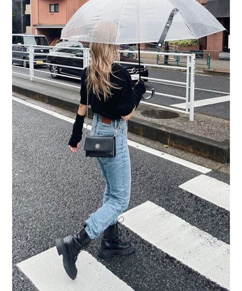 EVRIS（エヴリス）の「シンプルストレートデニムパンツ（デニムパンツ・レディース・ライトブルー/インディゴブルー・SMALL/MEDIUM）」の3枚目の写真