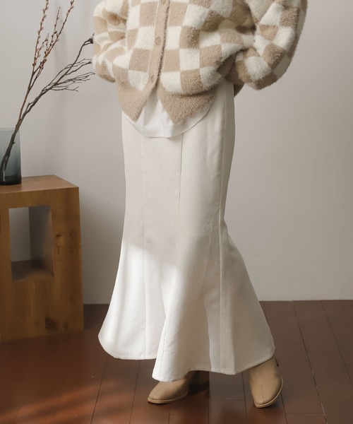 SENSE OF PLACE by URBAN RESEARCH（センスオブプレイスバイアーバンリサーチ）の「コーデュロイマーメイドスカート（スカート・レディース・モカ/カーキ/オレンジ/アイボリー・MEDIUM/SMALL）」の2枚目の写真