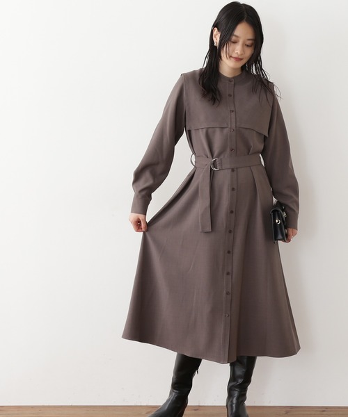 N.(N. Natural Beauty Basic)(エヌエヌナチュラルビューティーベーシック)の「◆スクエアケープ長袖ワンピース(ワンピース・レディース・モカ/オレンジ/ブルー・MEDIUM)」の2枚目の写真