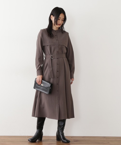 N.(N. Natural Beauty Basic)(エヌエヌナチュラルビューティーベーシック)の「◆スクエアケープ長袖ワンピース(ワンピース・レディース・モカ/オレンジ/ブルー・MEDIUM)」の4枚目の写真