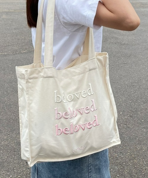 LAC-VERT(ラック・ヴェール)の「【ぷっくり刺繍】beloved刺繍トートバッグ(トートバッグ・レディース・グリーン/ピンク/ブラウン・FREE)」の3枚目の写真