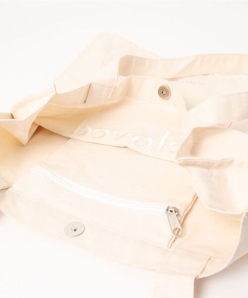 LAC-VERT(ラック・ヴェール)の「【ぷっくり刺繍】beloved刺繍トートバッグ(トートバッグ・レディース・グリーン/ピンク/ブラウン・FREE)」の21枚目の写真