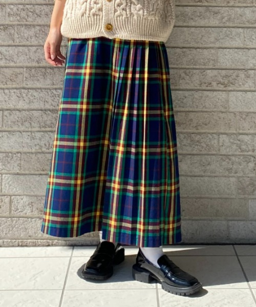 RODEO CROWNS WIDE BOWL（ロデオクラウンズワイドボウル）の「サイドプリーツチェックスカート（スカート・レディース・レッド系その他/ブルー系その他3・FREE）」の2枚目の写真