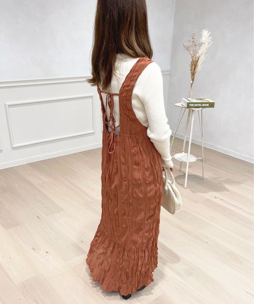 apres jour（アプレジュール）の「クリンクルワンピース【ZOZOTOWN限定アイテム】（ワンピース・レディース・カーキ/アイボリー/ブラック/オレンジ・フリー/X-LARGE）」の11枚目の写真