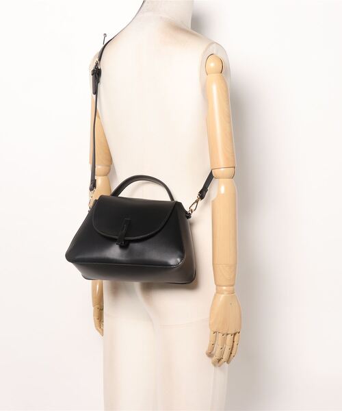 cache cache(カシュ カシュ)の「カシュカシュ cachecache / ワンハンドルフラップ付きミニショルダー(ショルダーバッグ