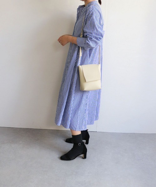 T・S・L（ティーエスエル）の「一枚合皮ミニショルダーバッグ（ショルダーバッグ・レディース・ミント/チャコールグレー/レモンイエロー/アイボリー・FREE）」の5枚目の写真