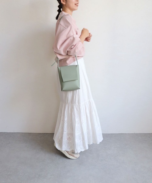 T・S・L（ティーエスエル）の「一枚合皮ミニショルダーバッグ（ショルダーバッグ・レディース・ミント/チャコールグレー/レモンイエロー/アイボリー・FREE）」の7枚目の写真