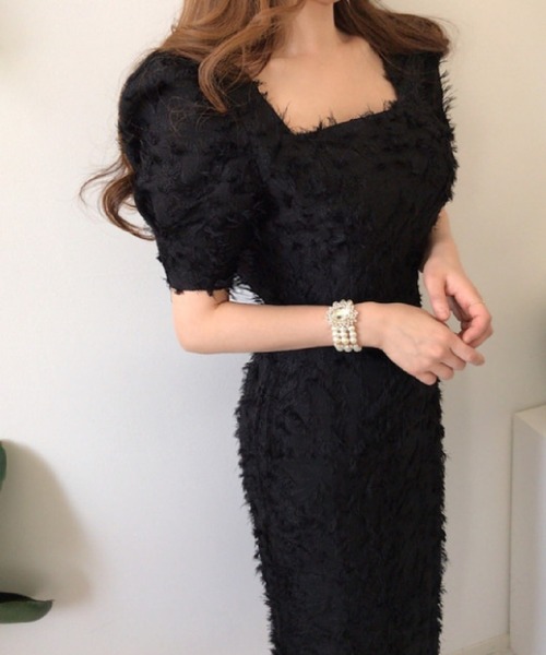 セール】袖付きスクエアネック美ラインドレス（ドレス）｜Ritomo De