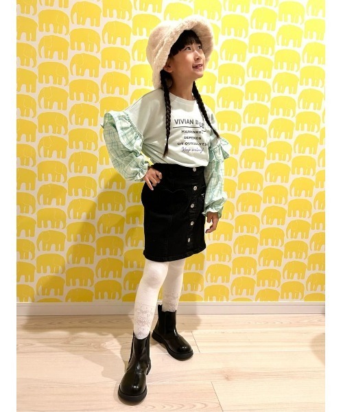 VIVIAN BLUE(ビビアンブルー)の「【VIVIAN BLUE】袖切り替えスウェット(スウェット・キッズ・オフホワイト/ライム・140/130/120/150)」の20枚目の写真