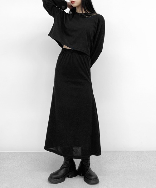 LVEU.(ラブユ.)の「【ZOZOTOWN限定】Light rib knit skirt setup / ライトリブニットスカートセットアップ(セットアップ・レディース・ブラック・FREE)」の1枚目の写真