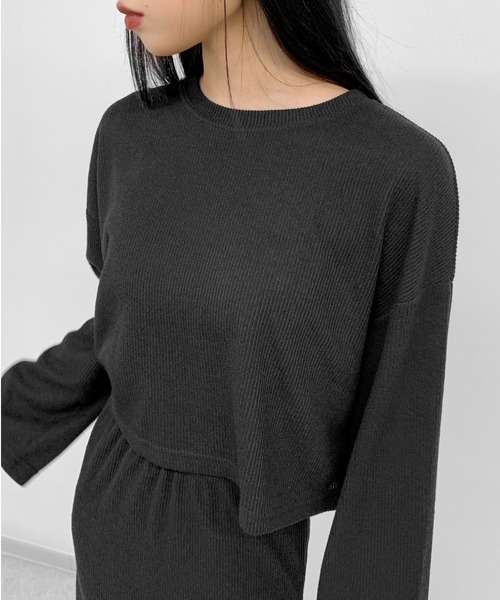 LVEU.(ラブユ.)の「【ZOZOTOWN限定】Light rib knit skirt setup / ライトリブニットスカートセットアップ(セットアップ・レディース・ブラック・FREE)」の15枚目の写真