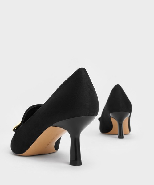 CHARLES & KEITH（チャールズ & キース）の「メタリック