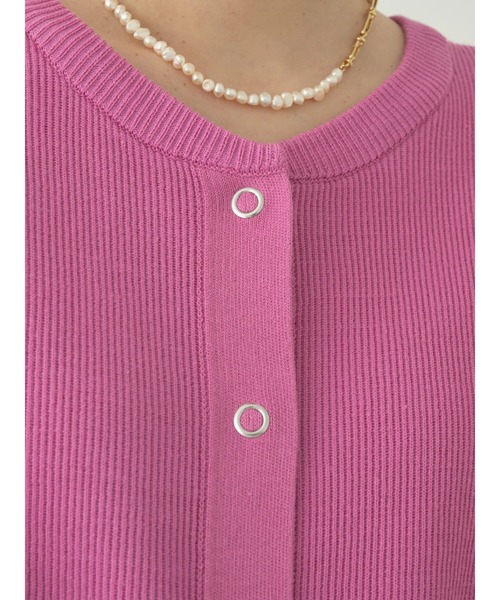 earth music&ecology（アースミュージックアンドエコロジー）の「スナップ釦リブカーディガン（カーディガン/ボレロ・レディース・ベージュ/ブラック/ピンク/サックスブルー・FREE）」の10枚目の写真