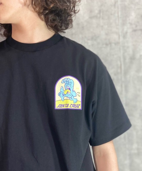 SANTA CRUZ(サンタクルーズ)の「【ムラサキスポーツ別注】SANTACRUZ/サンタクルーズ オーバーサイズ バックプリントTシャツ/クルーネックTee BEACH BUM HAND S/S TEE 502231411(Tシャツ/カットソー・メンズ・ブラック/ホワイト・XL/L/M)」の10枚目の写真