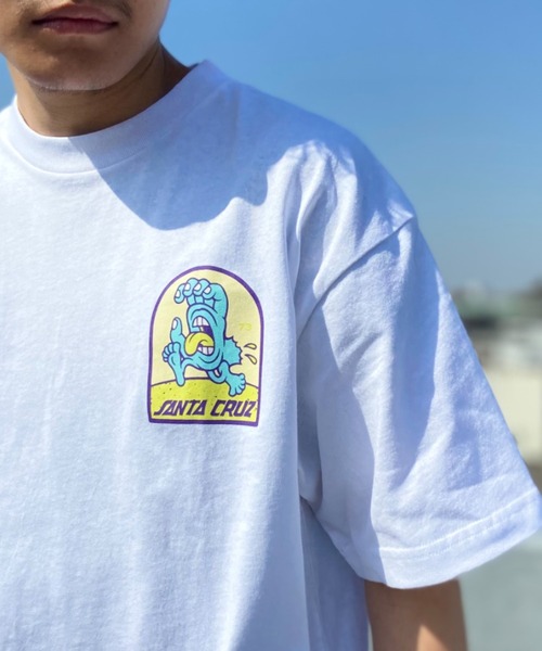 SANTA CRUZ(サンタクルーズ)の「【ムラサキスポーツ別注】SANTACRUZ/サンタクルーズ オーバーサイズ バックプリントTシャツ/クルーネックTee BEACH BUM HAND S/S TEE 502231411(Tシャツ/カットソー・メンズ・ブラック/ホワイト・XL/L/M)」の6枚目の写真