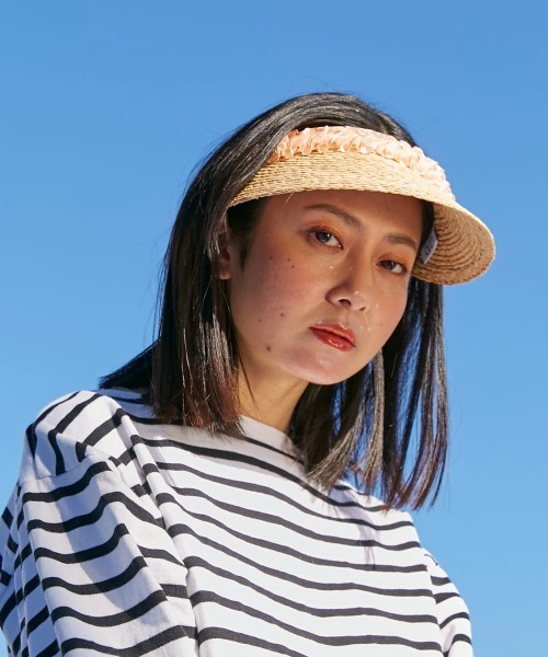 arth(アース)の「arth Frill Ribbon Sun visor(サンバイザー・レディース・ブラック/ナチュラル・FREE)」の2枚目の写真