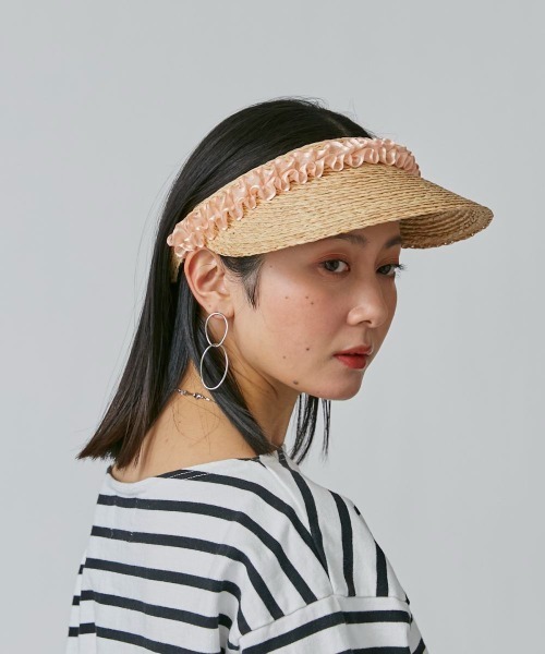 arth(アース)の「arth Frill Ribbon Sun visor(サンバイザー・レディース・ブラック/ナチュラル・FREE)」の4枚目の写真
