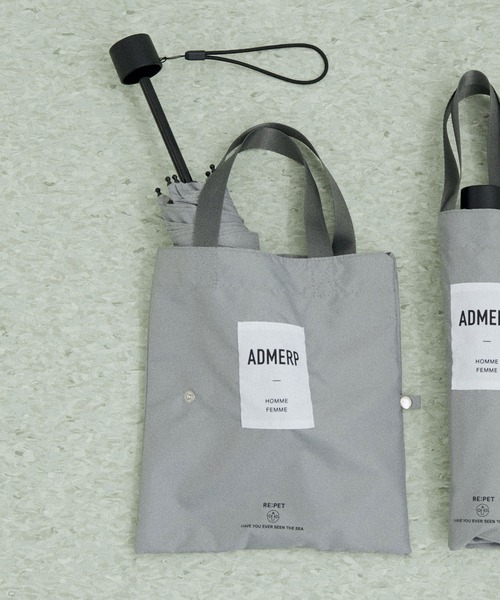 ADAM ET ROPE'（アダムエロペ）の「【サステナブル・晴雨兼用・男女兼用・U-DAY for ADAM ET ROPE'】[ADMERP] UMBRELLA53 with tote / 折りたたみ傘（折りたたみ傘・レディース・キナリ/カーキ/グレー・FREE）」の2枚目の写真