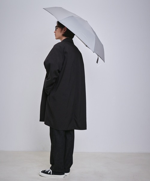 ADAM ET ROPE'（アダムエロペ）の「【サステナブル・晴雨兼用・男女兼用・U-DAY for ADAM ET ROPE'】[ADMERP] UMBRELLA53 with tote / 折りたたみ傘（折りたたみ傘・レディース・キナリ/カーキ/グレー・FREE）」の7枚目の写真