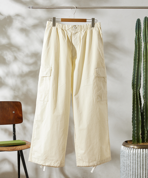 JOURNAL STANDARD relume（ジャーナルスタンダード　レリューム）の「【HOUSE HOLD / ハウスホールド】イージーワイドカーゴパンツ（カーゴパンツ・メンズ・アイボリー/カーキ/ブラック/オリーブ・LARGE/X-LARGE/MEDIUM）」の2枚目の写真