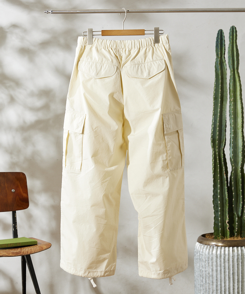 JOURNAL STANDARD relume（ジャーナルスタンダード　レリューム）の「【HOUSE HOLD / ハウスホールド】イージーワイドカーゴパンツ（カーゴパンツ・メンズ・アイボリー/カーキ/ブラック/オリーブ・LARGE/X-LARGE/MEDIUM）」の21枚目の写真